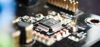 內資也坐不住了！芯片底部放量大漲，修復模式要開啟？